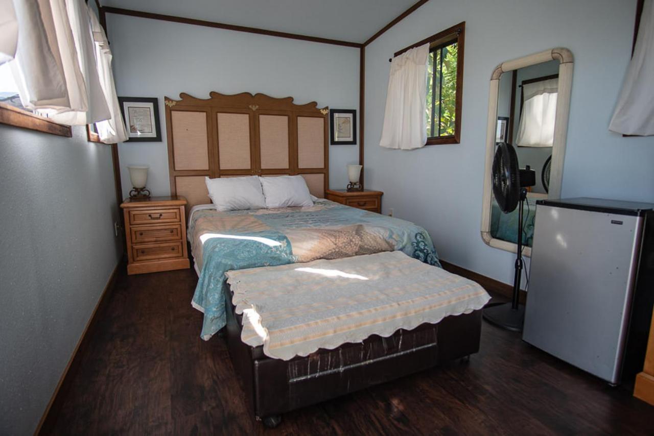 God'S Peace Of Maui Bed & Breakfast Makawao ภายนอก รูปภาพ